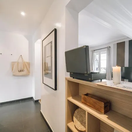 Rivoli - 2 Et Un Balcon Dans Le Quartier Du Louvre Апартаменты *