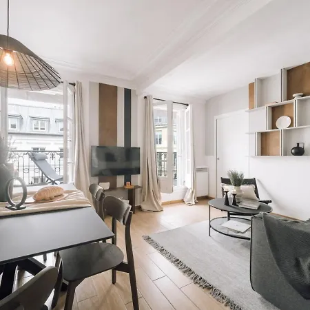 Апартаменты Rivoli - 2 Et Un Balcon Dans Le Quartier Du Louvre *