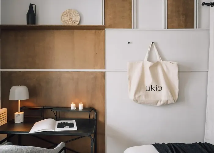 شقة Rivoli - 2 Et Un Balcon Dans Le Quartier Du Louvre *