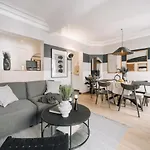 Rivoli - 2 Et Balcon A Louvre / Tuileries דירה פריז
